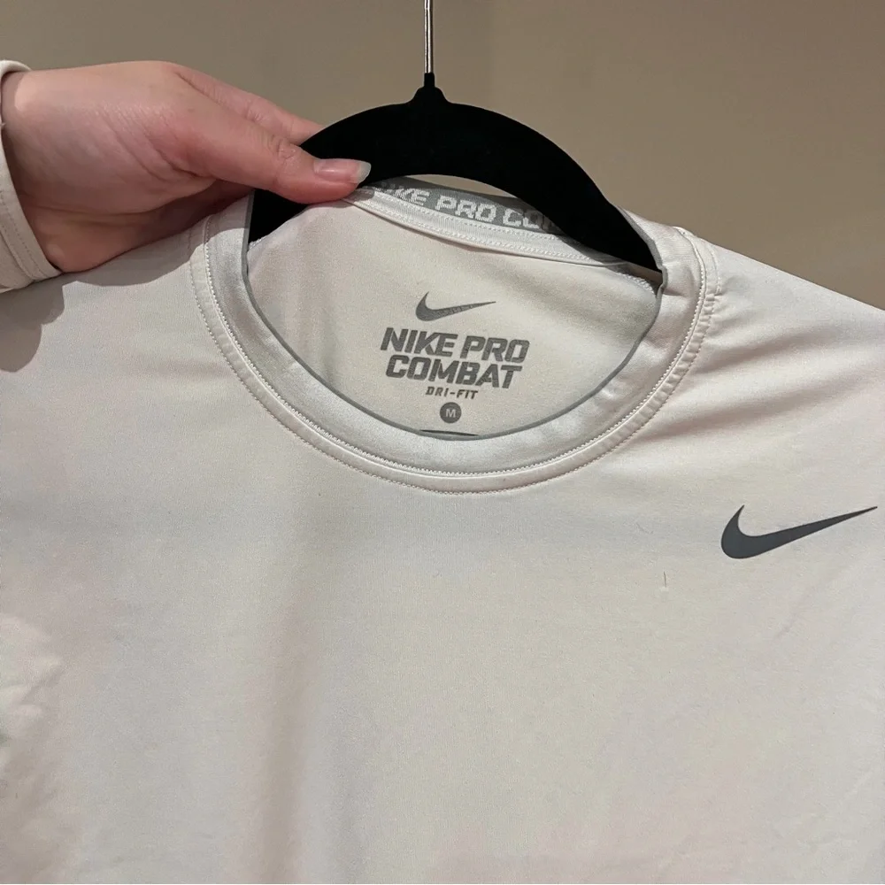 Nike Men’s White Pro Combat Top